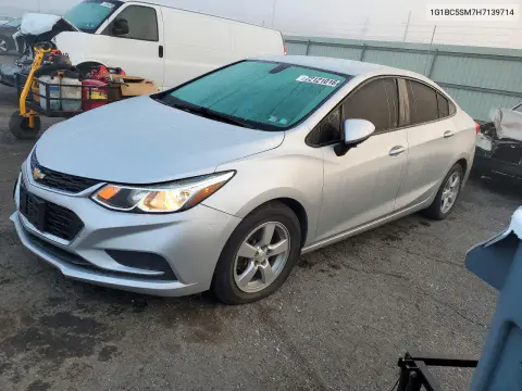 1G1BC5SM7H7139714 — 2017 Chevrolet Cruze, Задняя часть, фото до ремонта