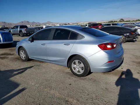 2018 Chevrolet Cruze VIN 1G1BC5SMXJ7200933 фото 2
