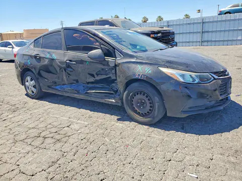 2018 Chevrolet Cruze VIN 1G1BC5SM2J7113429 фото 4