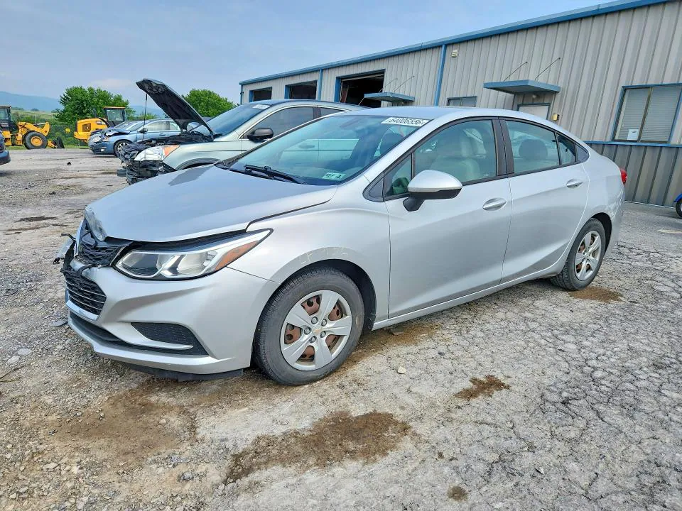 2018 CHEVROLET CRUZE VIN 1G1BC5SM1J7158006 фото 1