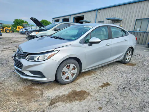 1G1BC5SM1J7158006 — 2018 Chevrolet Cruze, Передняя часть (Front End), фото до ремонта