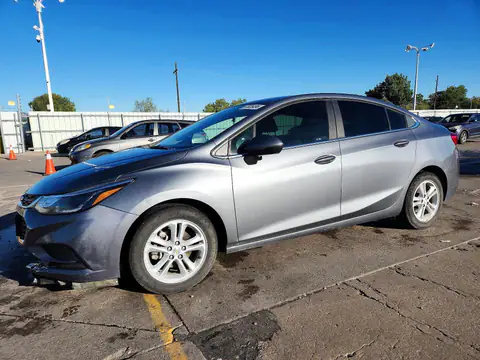 1G1BE5SM8J7231169 — 2018 Chevrolet Cruze, Передняя часть (Front End), фото до ремонта