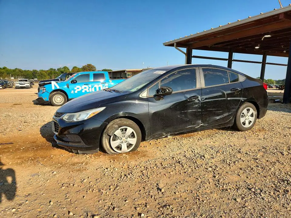 1G1BC5SM2J7125077 Chevrolet Cruze 2018 — повреждение Боковая часть, фото до ремонта