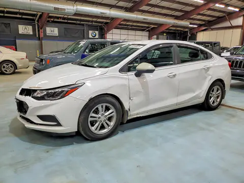 1G1BE5SM5J7176082 — 2018 Chevrolet Cruze, Передняя часть (Front End), фото до ремонта