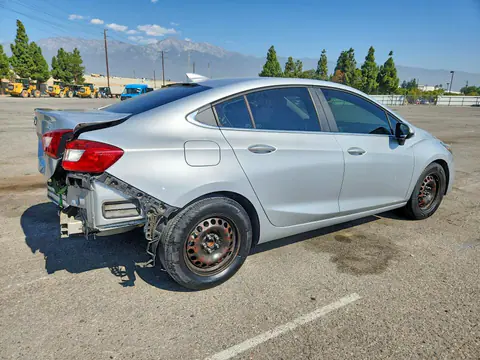 2018 Chevrolet Cruze VIN 1G1BE5SM4J7228432 фото 3