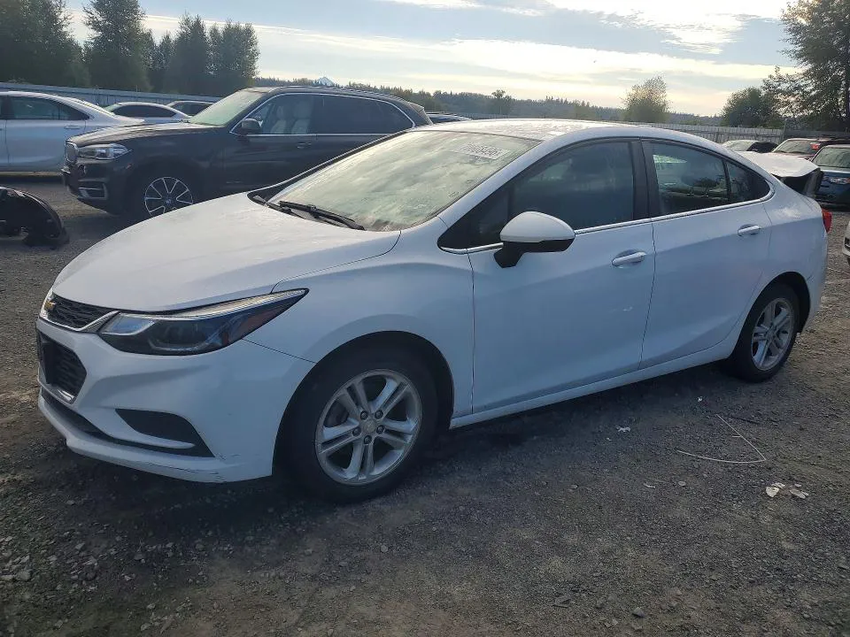 2018 Chevrolet Cruze VIN 1G1BE5SM7J7199380 фото 1