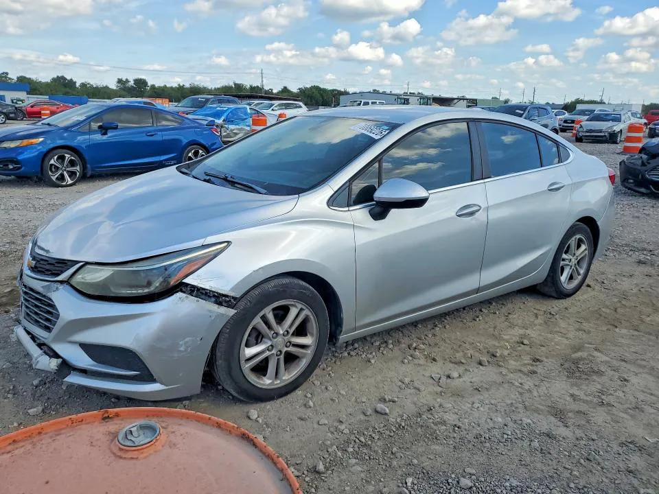 2018 CHEVROLET CRUZE VIN 1G1BE5SM0J7247530 фото 1