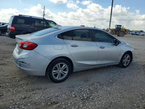 2018 CHEVROLET CRUZE VIN 1G1BE5SM0J7247530 фото 3