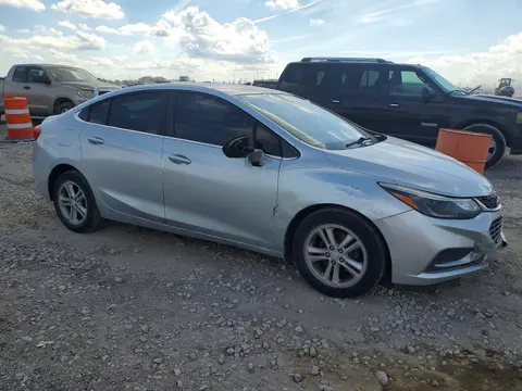 2018 CHEVROLET CRUZE VIN 1G1BE5SM0J7247530 фото 4