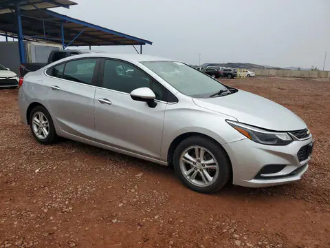 2018 Chevrolet Cruze VIN 1G1BE5SM9J7167563 фото 4