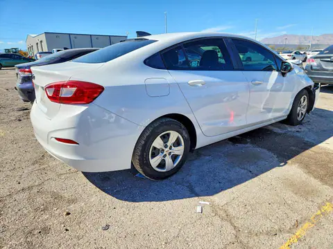 1G1BC5SM6J7227417 — 2018 Chevrolet Cruze, фото 3 с аукциона Copart 13.10.2026, Передняя часть