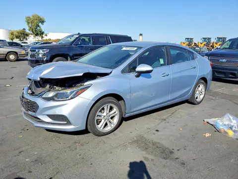 1G1BE5SM9J7183486 — 2018 Chevrolet Cruze, Передняя часть (Front End), фото до ремонта