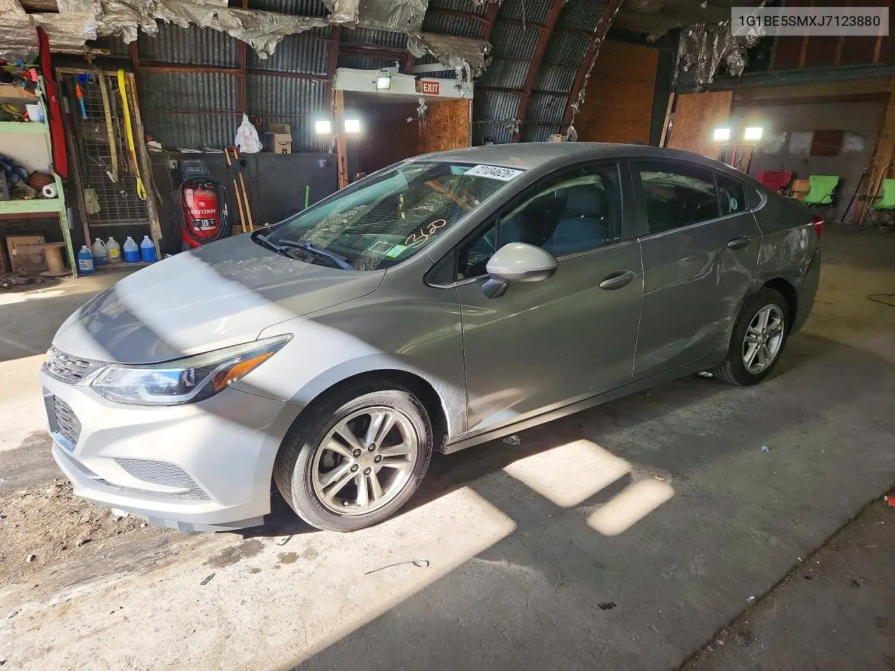 2018 Chevrolet Cruze Lt VIN 1G1BE5SMXJ7123880 фото 1