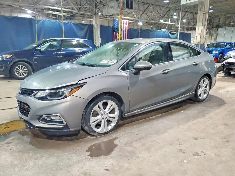 2018 CHEVROLET CRUZE VIN 1G1BF5SM5J7100021 фото 1