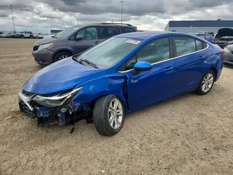 1G1BE5SM7K7138015 — 2019 Chevrolet Cruze, Передняя часть (Front End), фото до ремонта