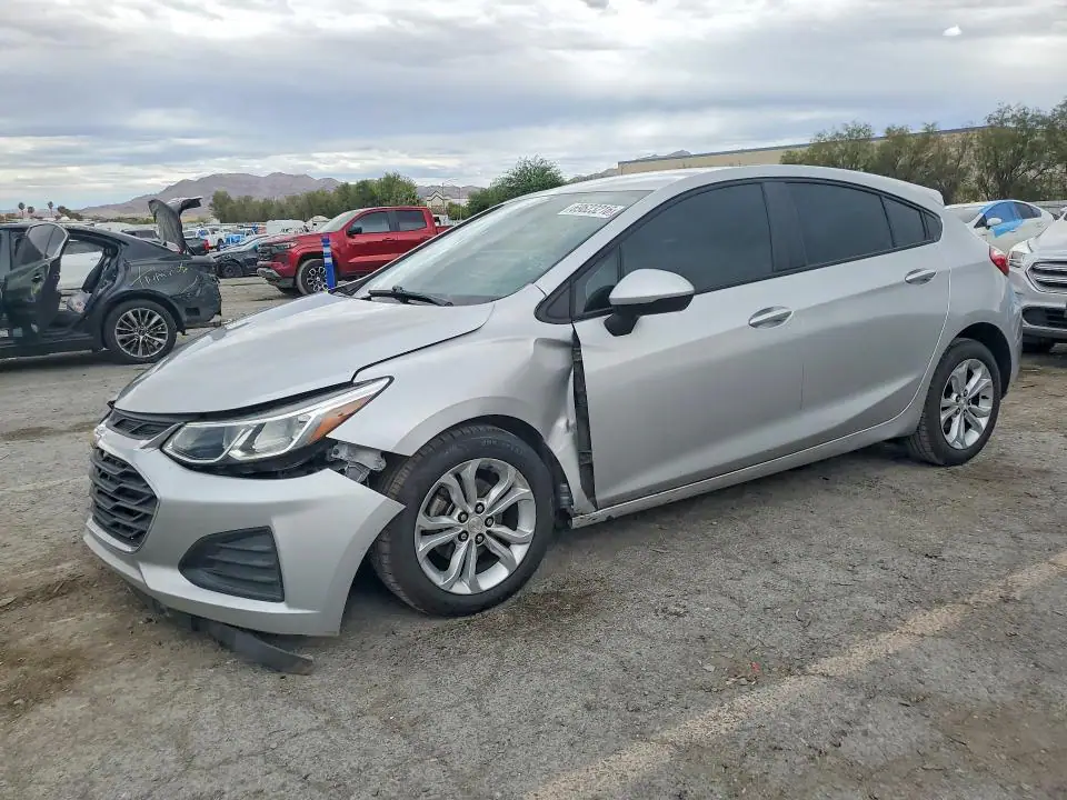 3G1BC6SM9KS603746 Chevrolet Cruze 2019 — повреждение Передняя часть, фото до ремонта