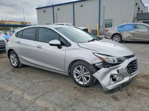 3G1BC6SM9KS603746 — 2019 Chevrolet Cruze, фото 4 с аукциона Copart 13.10.2026, Передняя часть