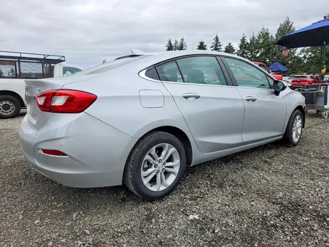 2019 Chevrolet Cruze VIN 1G1BE5SM3K7129070 фото 3