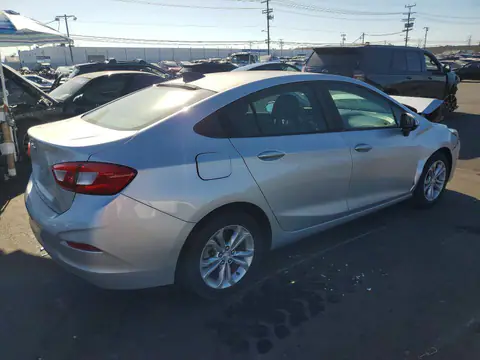 1G1BC5SM3K7120374 — 2019 Chevrolet Cruze, фото 3 с аукциона Copart 30.09.2026, Передняя часть