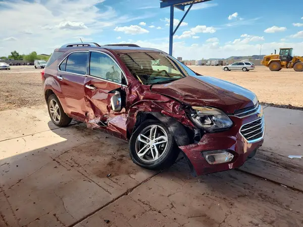 2GNALDEKXG1176962 — 2016 Chevrolet Equinox, фото 4 с аукциона Copart, Передняя часть
