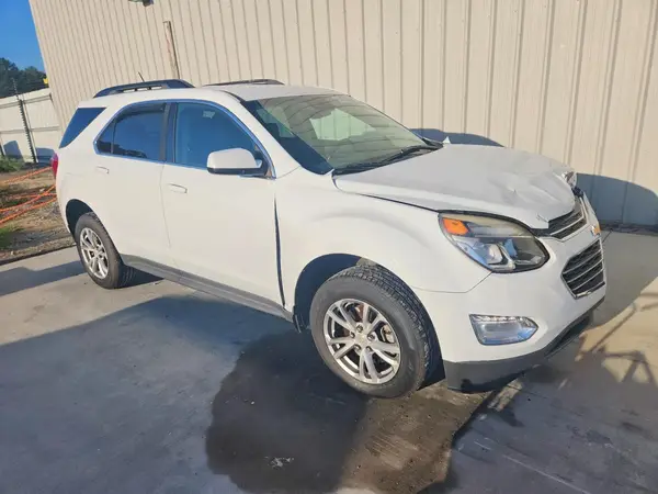 2GNALCEK6H6246536 — 2017 Chevrolet Equinox, фото 4 с аукциона Copart, Передняя часть
