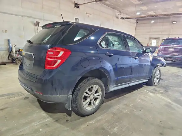 2GNALBEK6H1540736 — 2017 Chevrolet Equinox, фото 3 с аукциона Copart, Передняя часть