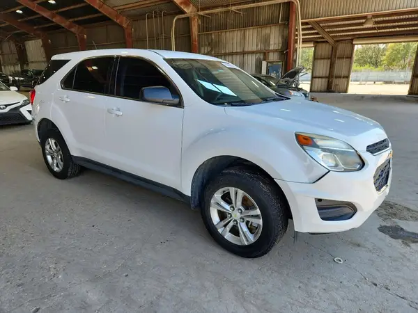 2GNALBEKXH1557670 — 2017 Chevrolet Equinox, фото 4 с аукциона Copart, Задняя часть