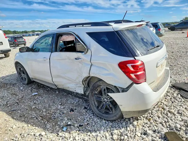2GNALCEK7H6244018 — 2017 Chevrolet Equinox, фото 2 с аукциона Copart, Боковая часть