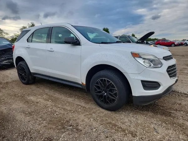 2GNFLEEK9H6237055 — 2017 Chevrolet Equinox, фото 4 с аукциона Copart 01.10.2026, Механические повреждения
