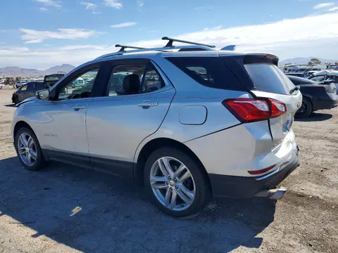 2018 Chevrolet Equinox VIN 3GNAXNEXXJS555798 фото 2