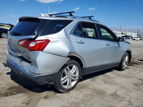 2018 Chevrolet Equinox VIN 3GNAXNEXXJS555798 фото 3