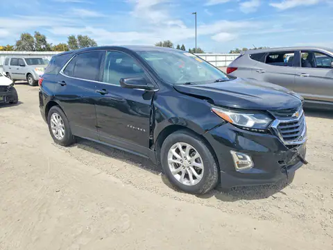 2GNAXJEV8J6222201 — 2018 Chevrolet Equinox, фото 4 с аукциона Copart 29.09.2026, Передняя часть