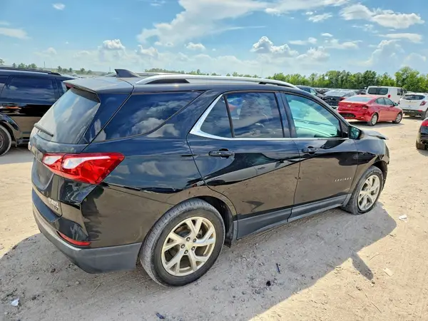 2GNAXKEX1J6265186 — 2018 Chevrolet Equinox, фото 3 с аукциона Copart 02.10.2026, Передняя часть