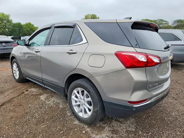 2018 CHEVROLET EQUINOX VIN 3GNAXJEV1JS606421 фото 2