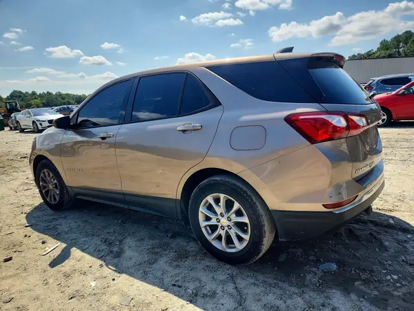 2GNAXHEV1J6243061 — 2018 Chevrolet Equinox, фото 2 с аукциона Copart 13.10.2026, Передняя часть