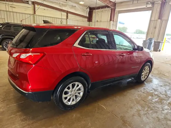 2GNAXJEV9J6202152 — 2018 Chevrolet Equinox, фото 3 с аукциона Copart 05.10.2026, Передняя часть