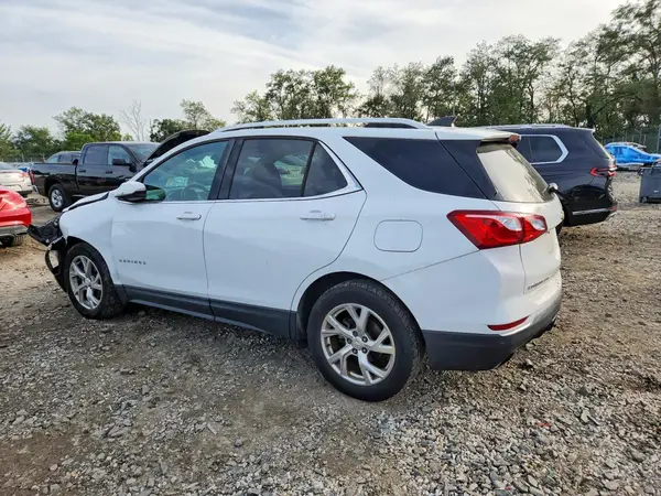 3GNAXTEX4JS506083 — 2018 Chevrolet Equinox, фото 2 с аукциона Copart, Передняя часть