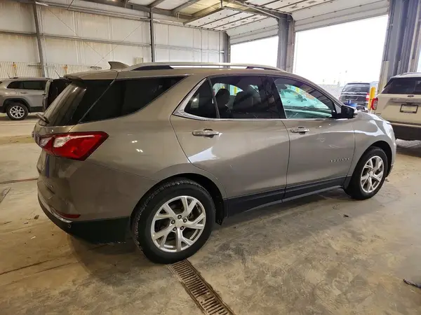 3GNAXMEV9JS621458 — 2018 Chevrolet Equinox, фото 3 с аукциона Copart 06.10.2026, Град
