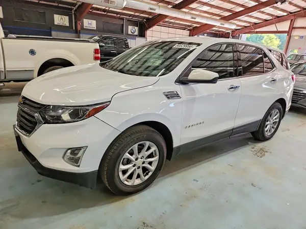 2GNAXSEV2J6268192 — 2018 Chevrolet Equinox, Мелкие вмятины и царапины (Minor Dent/Scratches), фото до ремонта