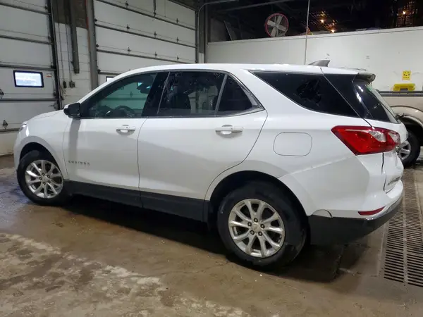 2GNAXSEV0J6309094 — 2018 Chevrolet Equinox, фото 2 с аукциона Copart 15.10.2026, Передняя часть