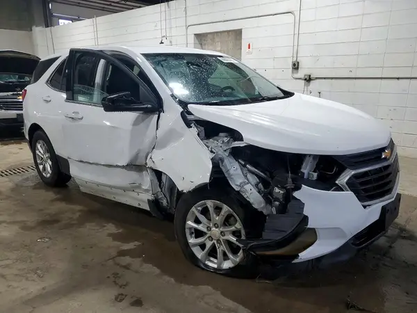 2GNAXSEV0J6309094 — 2018 Chevrolet Equinox, фото 4 с аукциона Copart 15.10.2026, Передняя часть