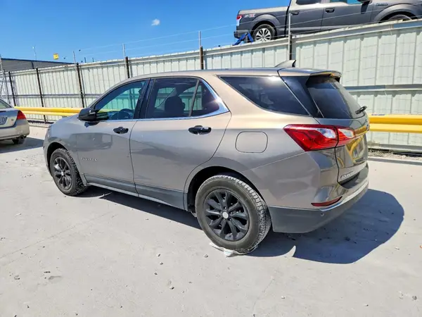 3GNAXJEV6JS535684 — 2018 Chevrolet Equinox, фото 2 с аукциона Copart, Град