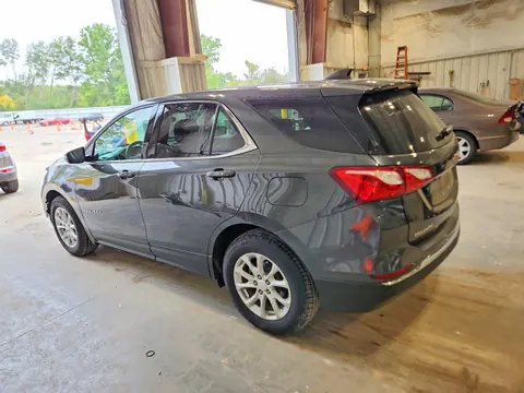 2018 Chevrolet Equinox VIN 2GNAXJEV7J6325819 фото 2