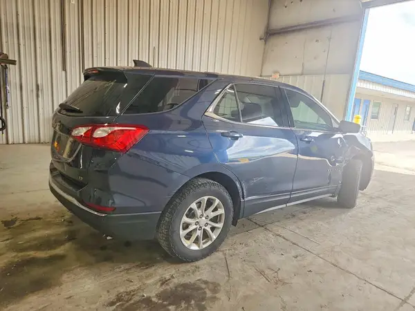 3GNAXJEV0JL353599 — 2018 Chevrolet Equinox, фото 3 с аукциона Copart, Боковая часть