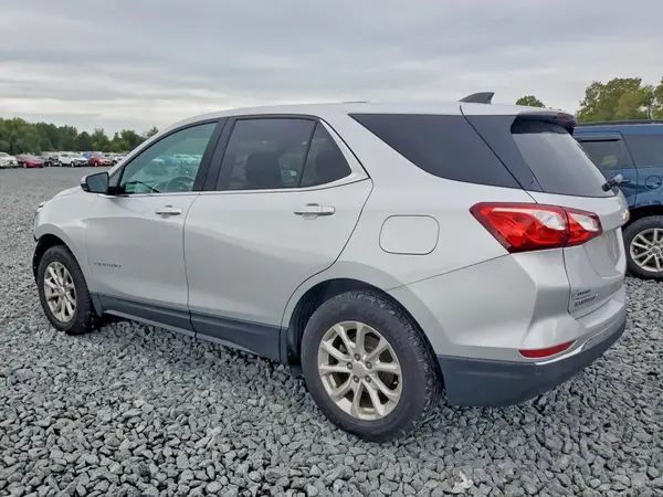 2GNAXSEV5J6293748 — 2018 Chevrolet Equinox, фото 2 с аукциона Copart 01.10.2026, Передняя часть