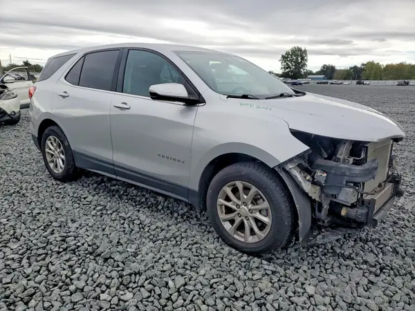 2GNAXSEV5J6293748 — 2018 Chevrolet Equinox, фото 4 с аукциона Copart 01.10.2026, Передняя часть