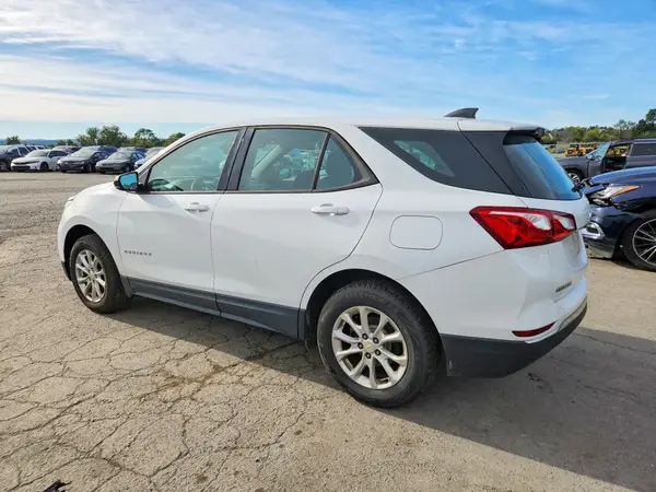 2GNAXREV7J6163673 — 2018 Chevrolet Equinox, фото 2 с аукциона Copart 06.10.2026, Передняя часть