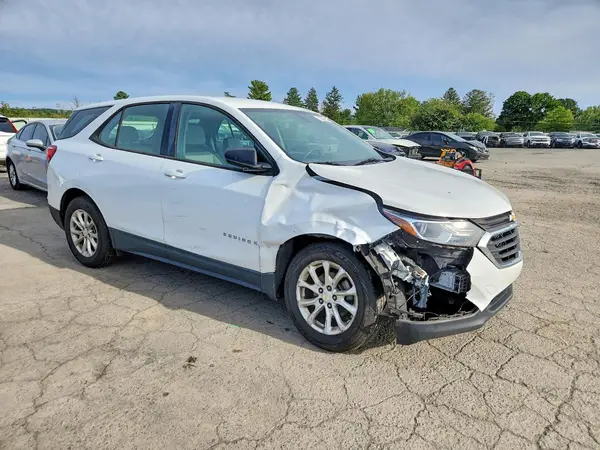 2GNAXREV7J6163673 — 2018 Chevrolet Equinox, фото 4 с аукциона Copart 06.10.2026, Передняя часть