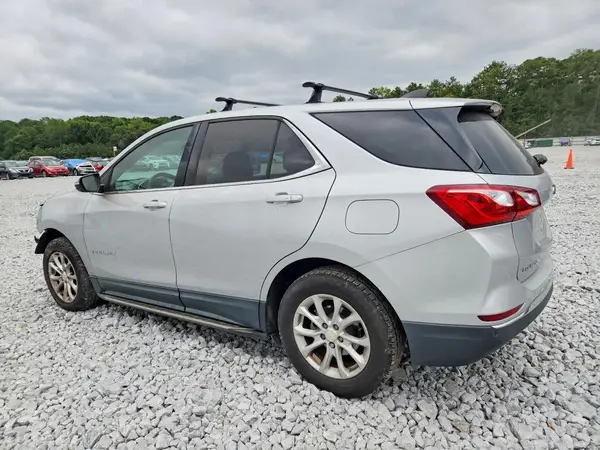 2GNAXJEV9J6134368 — 2018 Chevrolet Equinox, фото 2 с аукциона Copart, Передняя часть