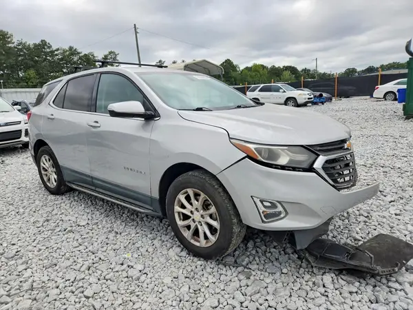 2GNAXJEV9J6134368 — 2018 Chevrolet Equinox, фото 4 с аукциона Copart, Передняя часть